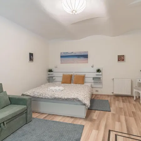 Comfy & Homy Vibe In The Heart Of *