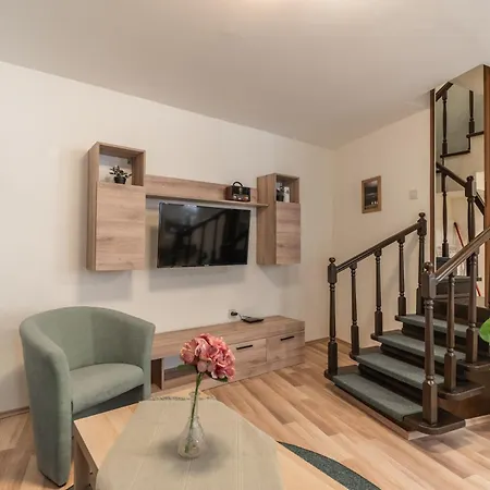 Comfy & Homy Vibe In The Heart Of *